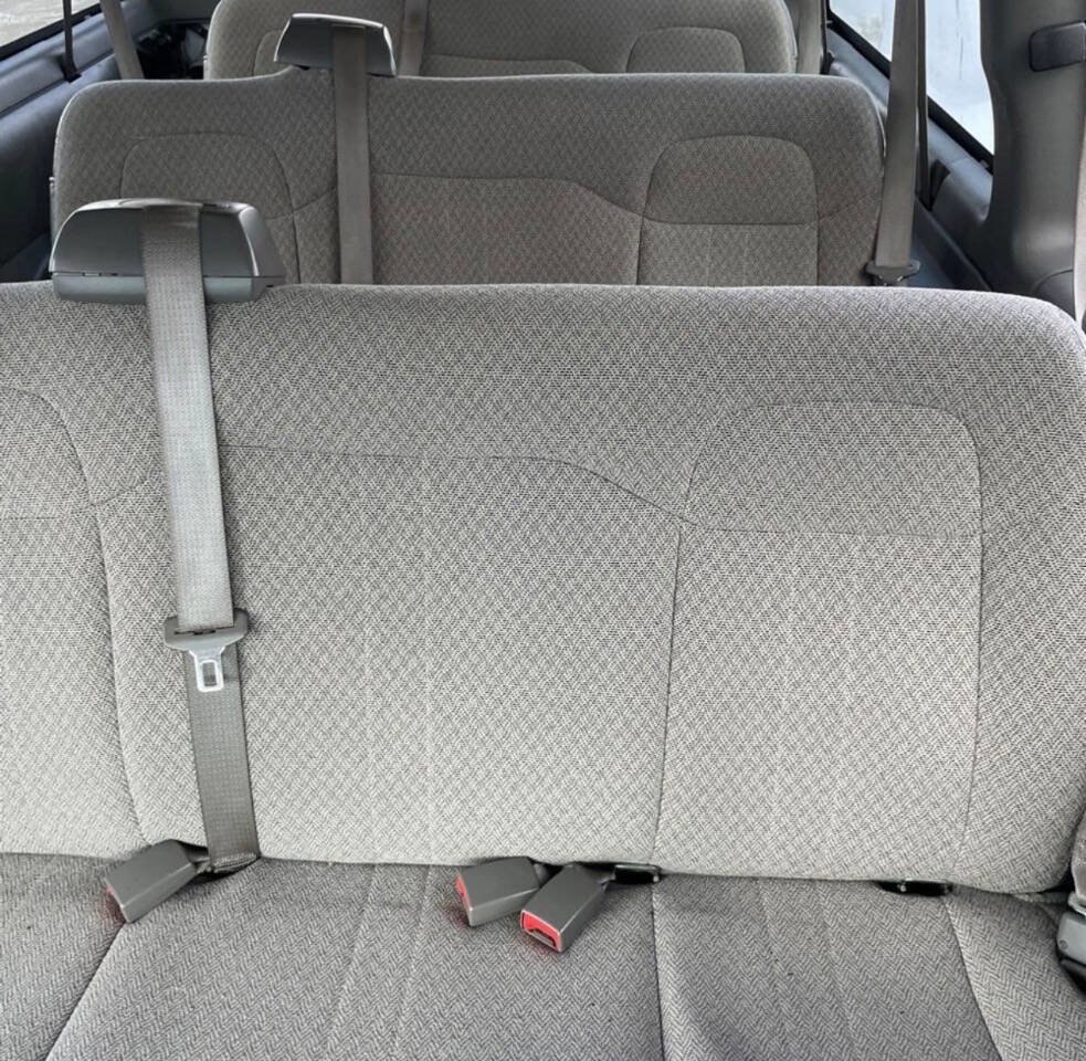 Used 2012 GMC Savana 3500 LS w/ Power Package image 10