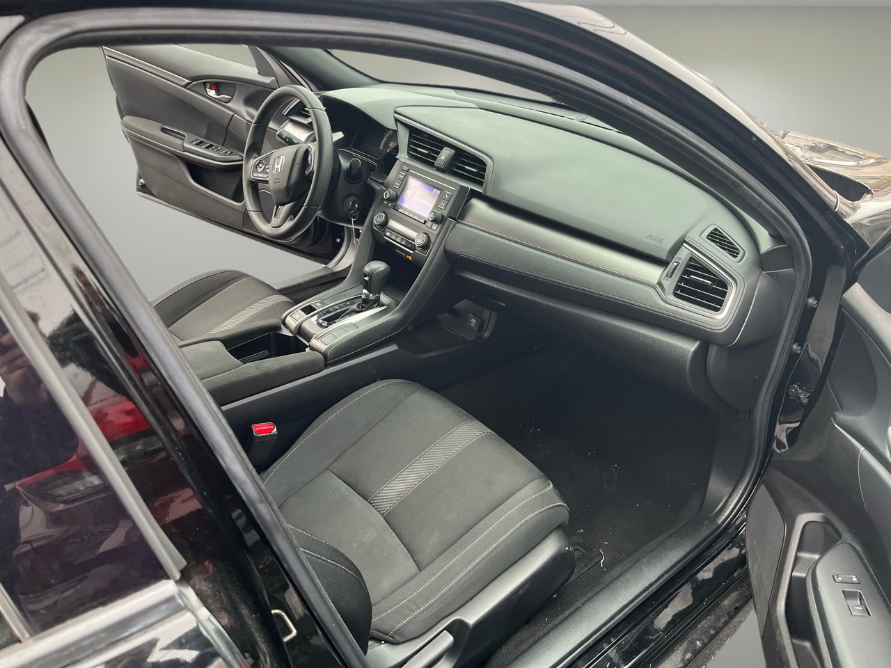 Used 2019 Honda Civic LX image 10