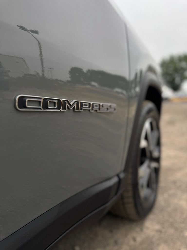 Used 2022 Jeep Compass Limited AWD/4WD image 44