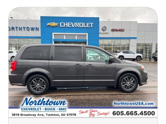 Used 2017 Dodge Grand Caravan SE FWD image 7