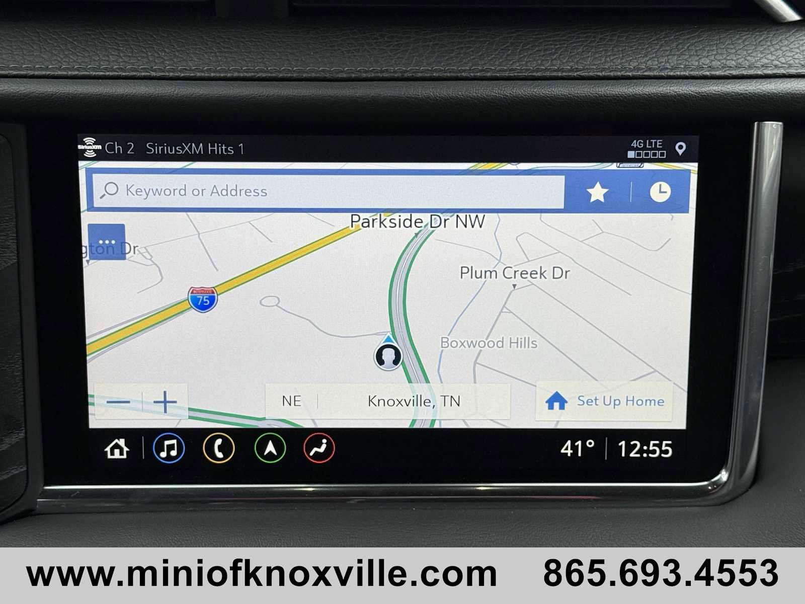 Used 2021 GMC Yukon XL Denali w/ Denali Premium Package image 23