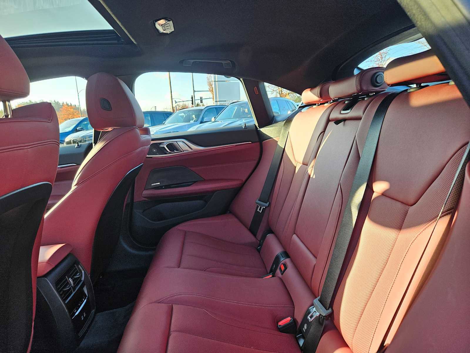 Used 2025 BMW i4 xDrive40i w/ Premium Package image 19