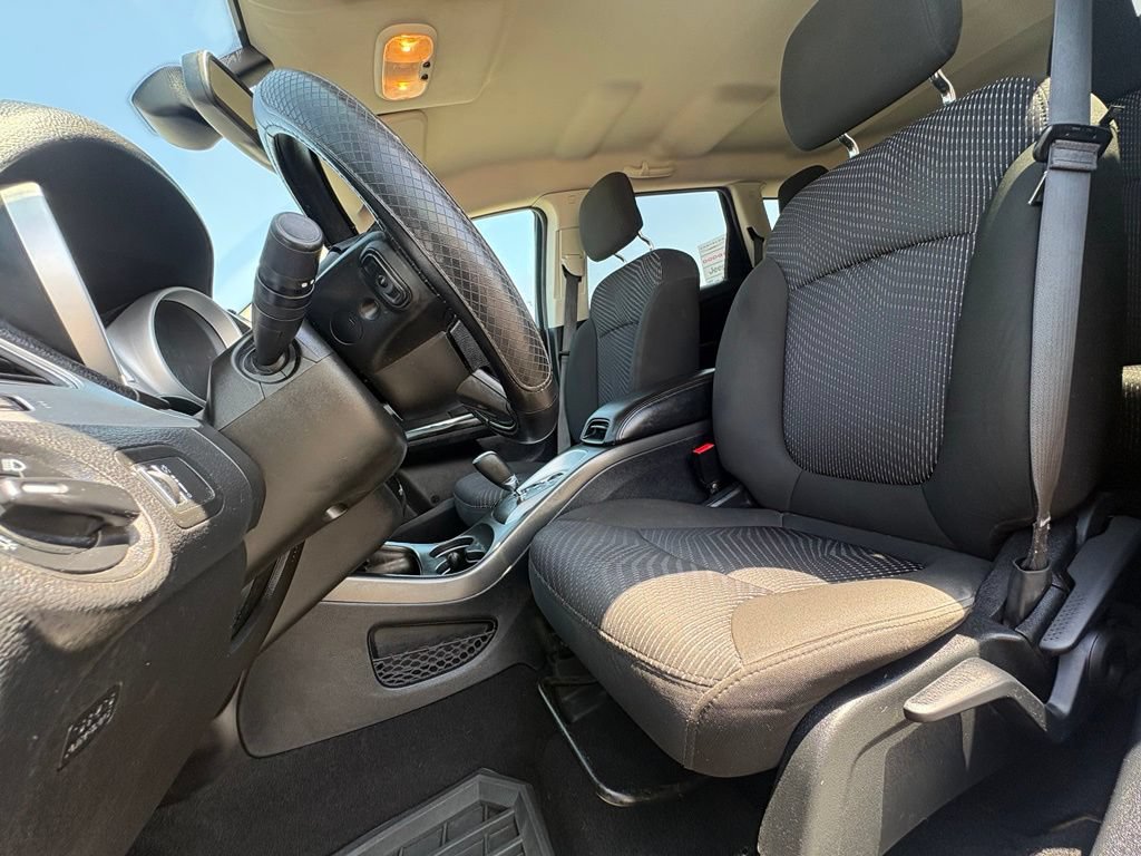 Used 2020 Dodge Journey SE FWD image 12
