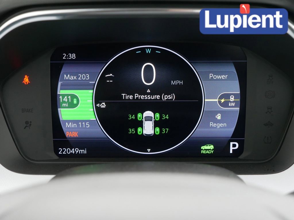 Used 2023 Chevrolet Bolt EUV Premier image 24