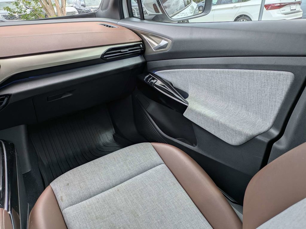 Certified 2023 Volkswagen ID.4 Pro image 18