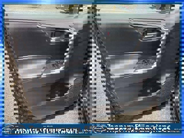 Certified 2023 Toyota RAV4 XLE w/ Convenience Package AWD/4WD image 16