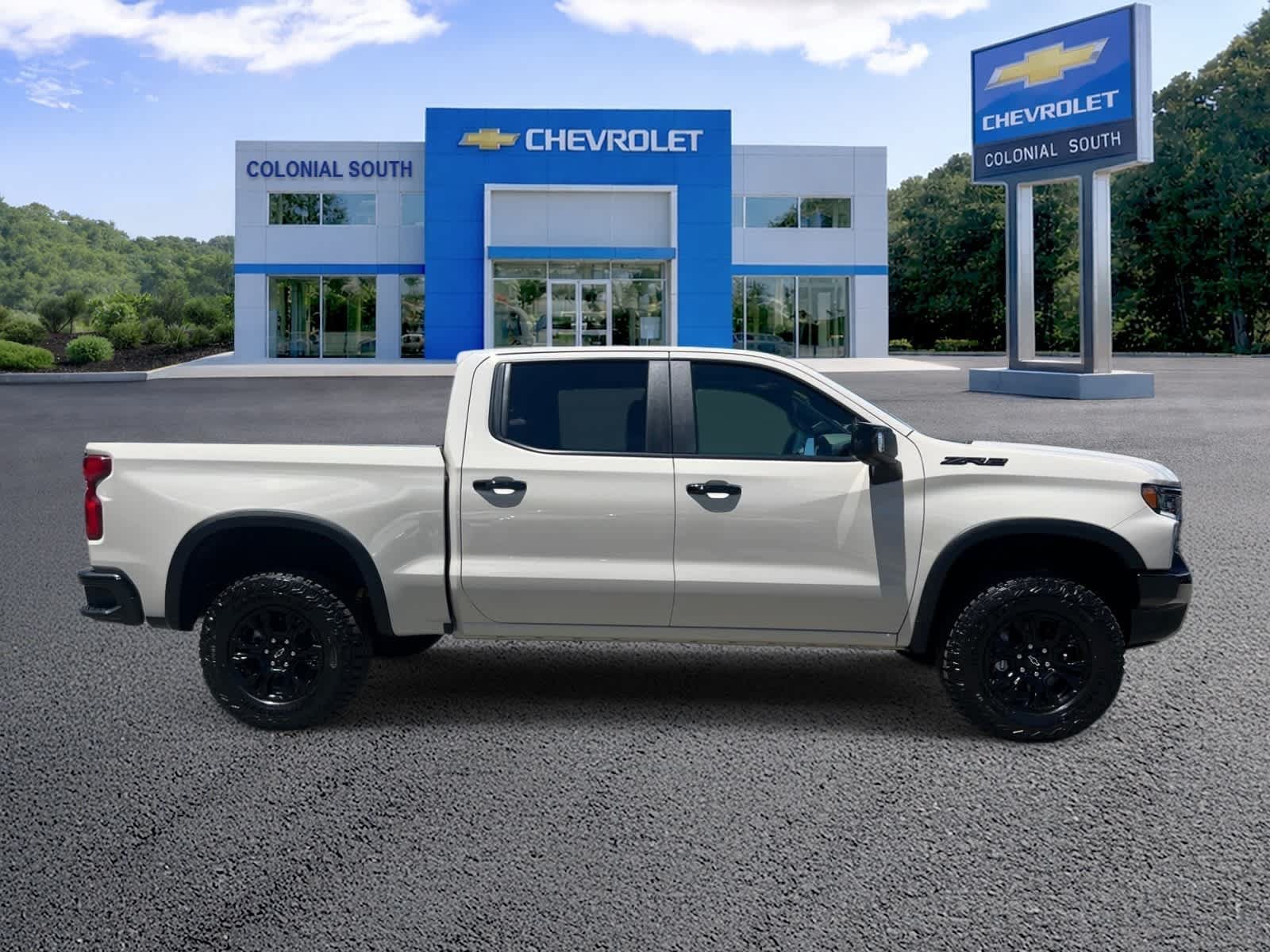 Used 2026 Chevrolet Silverado 1500 ZR2 w/ LPO, Dark Essentials Package AWD/4WD image 7