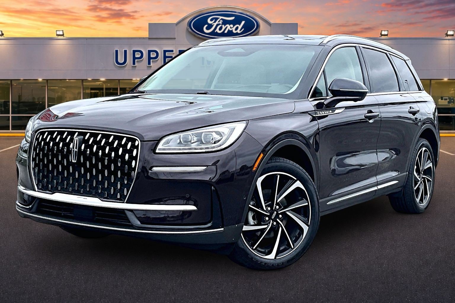 Used 2023 Lincoln Corsair Reserve w/ Equipment Group 202A AWD/4WD image 12