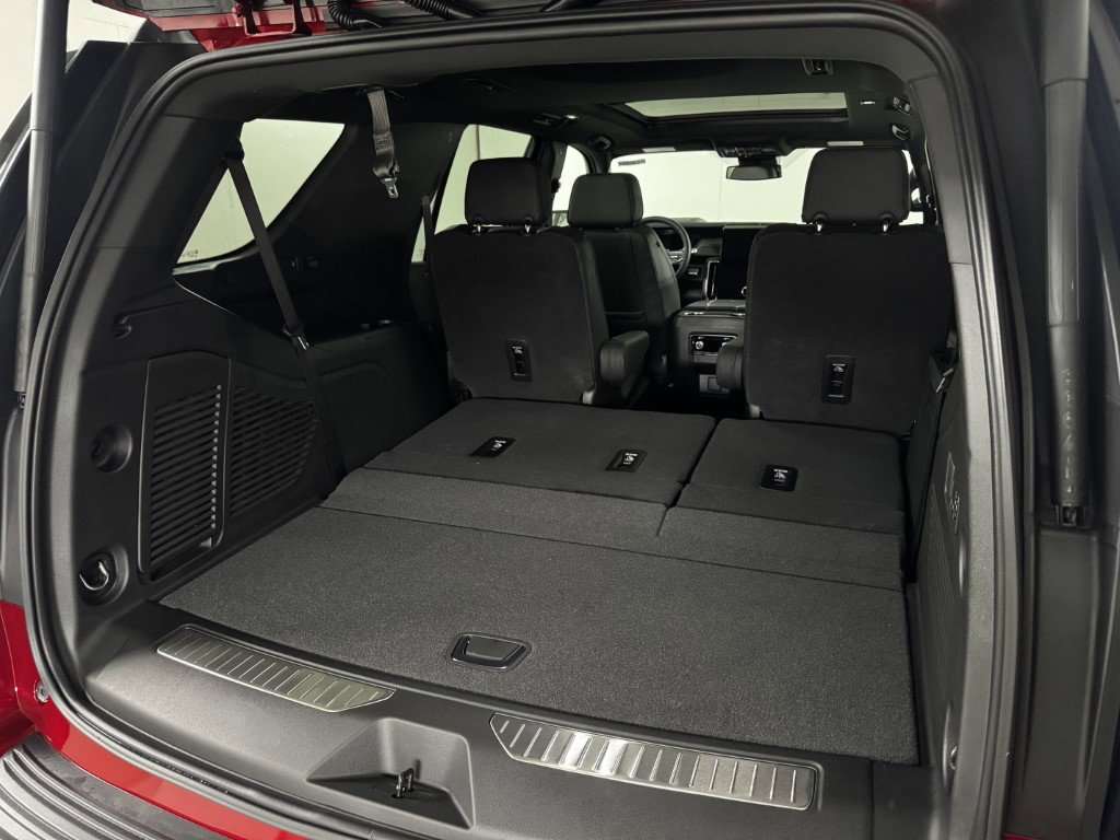 New 2026 GMC Yukon Denali w/ Sun & Power Step Package image 64