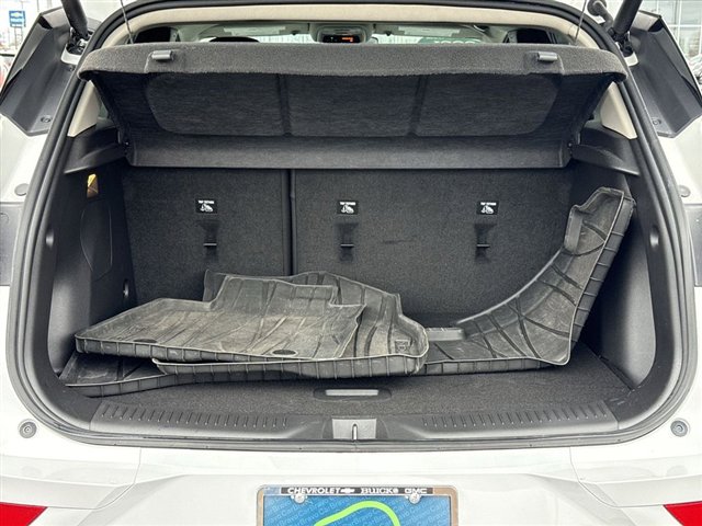 Certified 2021 Buick Encore GX Essence w/ Advanced Technology Package FWD image 28