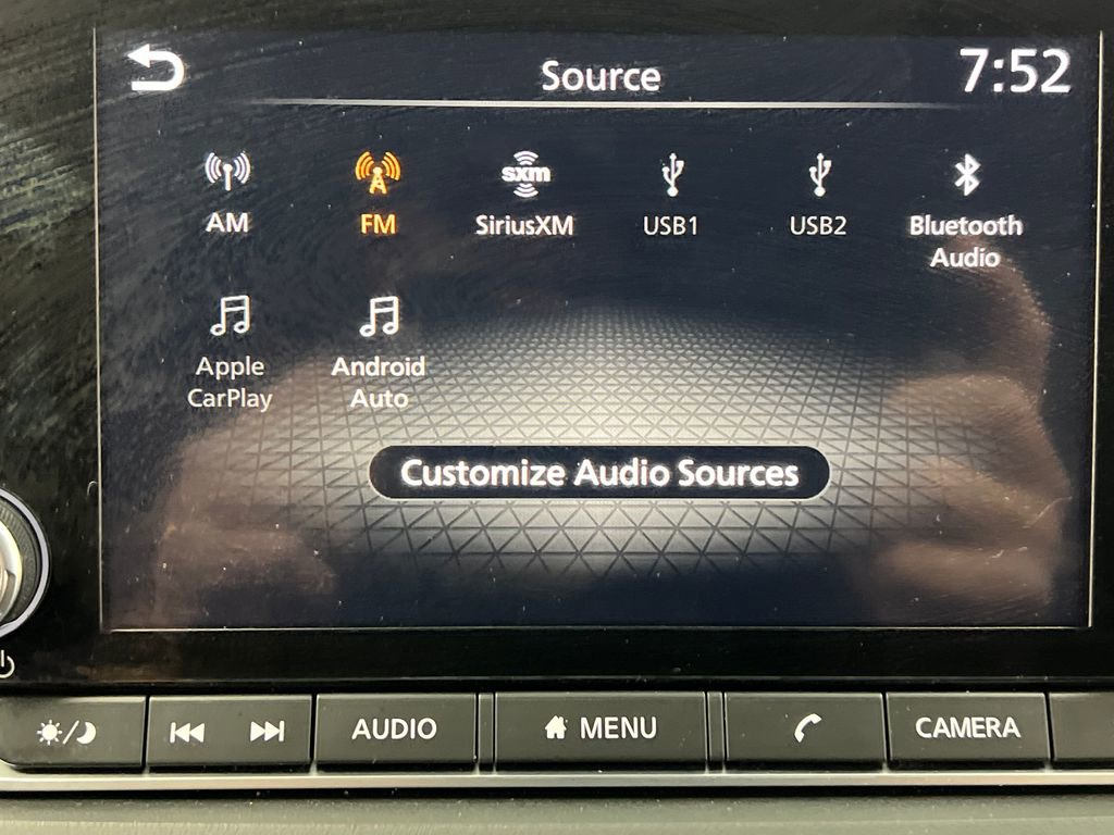 Used 2024 Nissan Rogue S FWD image 52