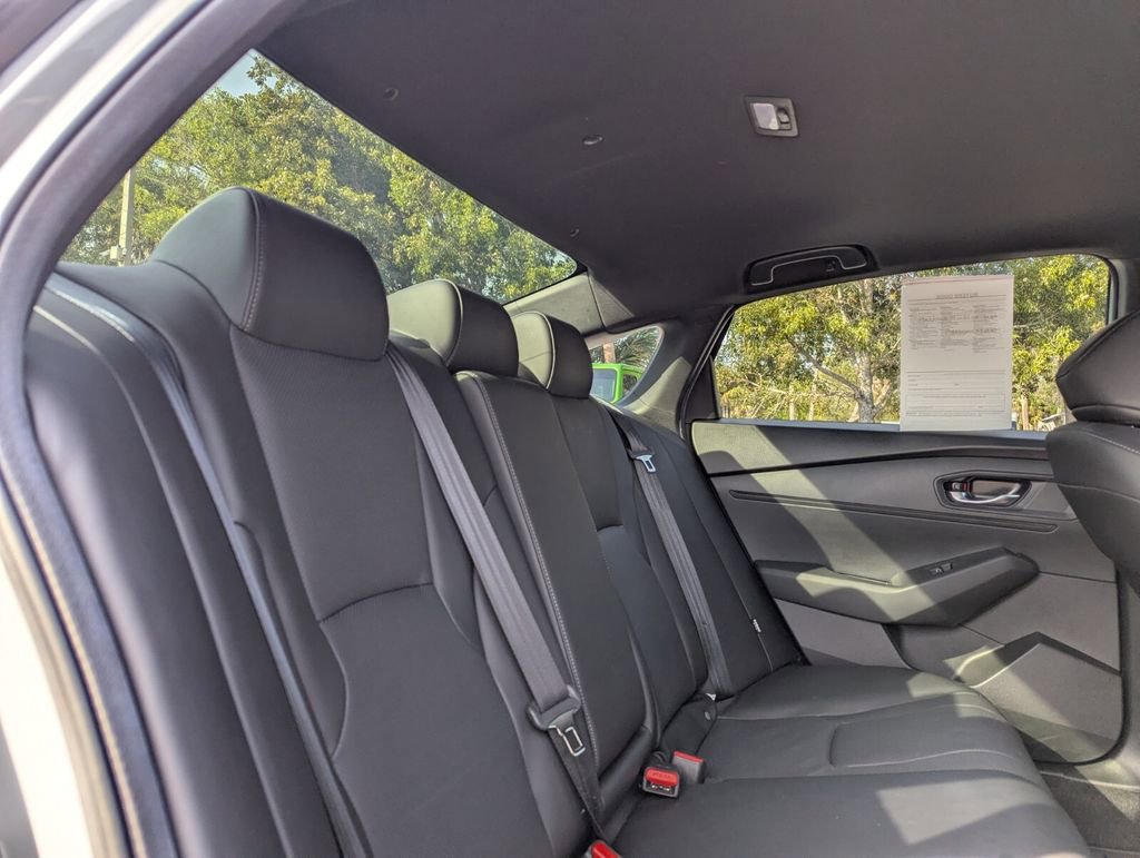 Used 2025 Honda Accord Sport image 14