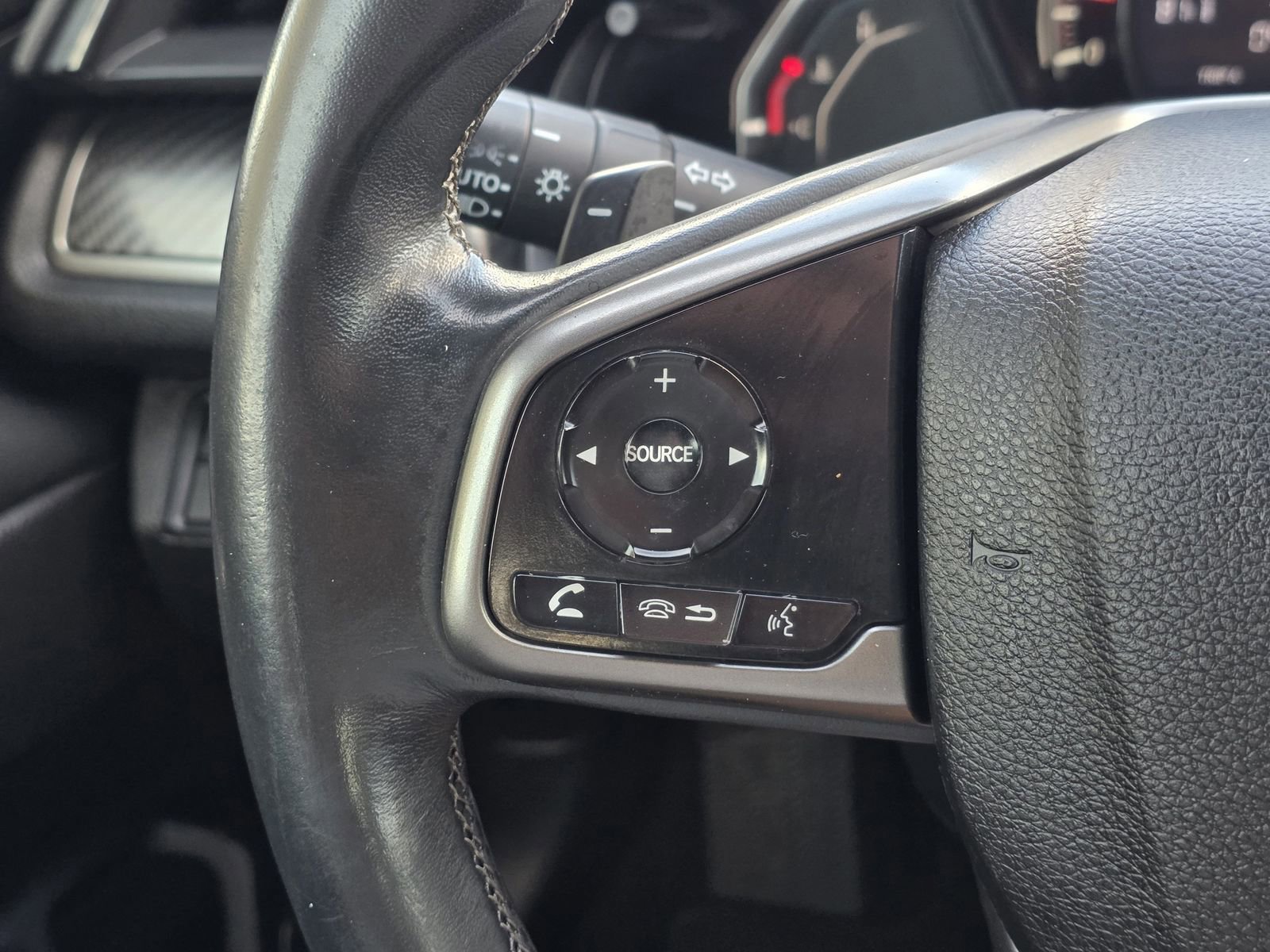 Used 2018 Honda Civic Sport image 27