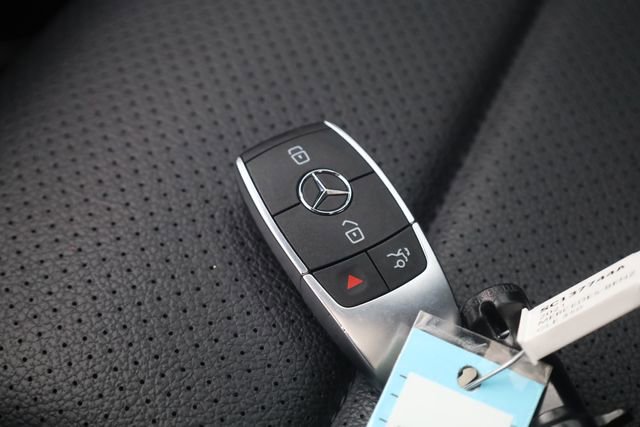 Used 2021 Mercedes-Benz GLE 350 4MATIC image 26