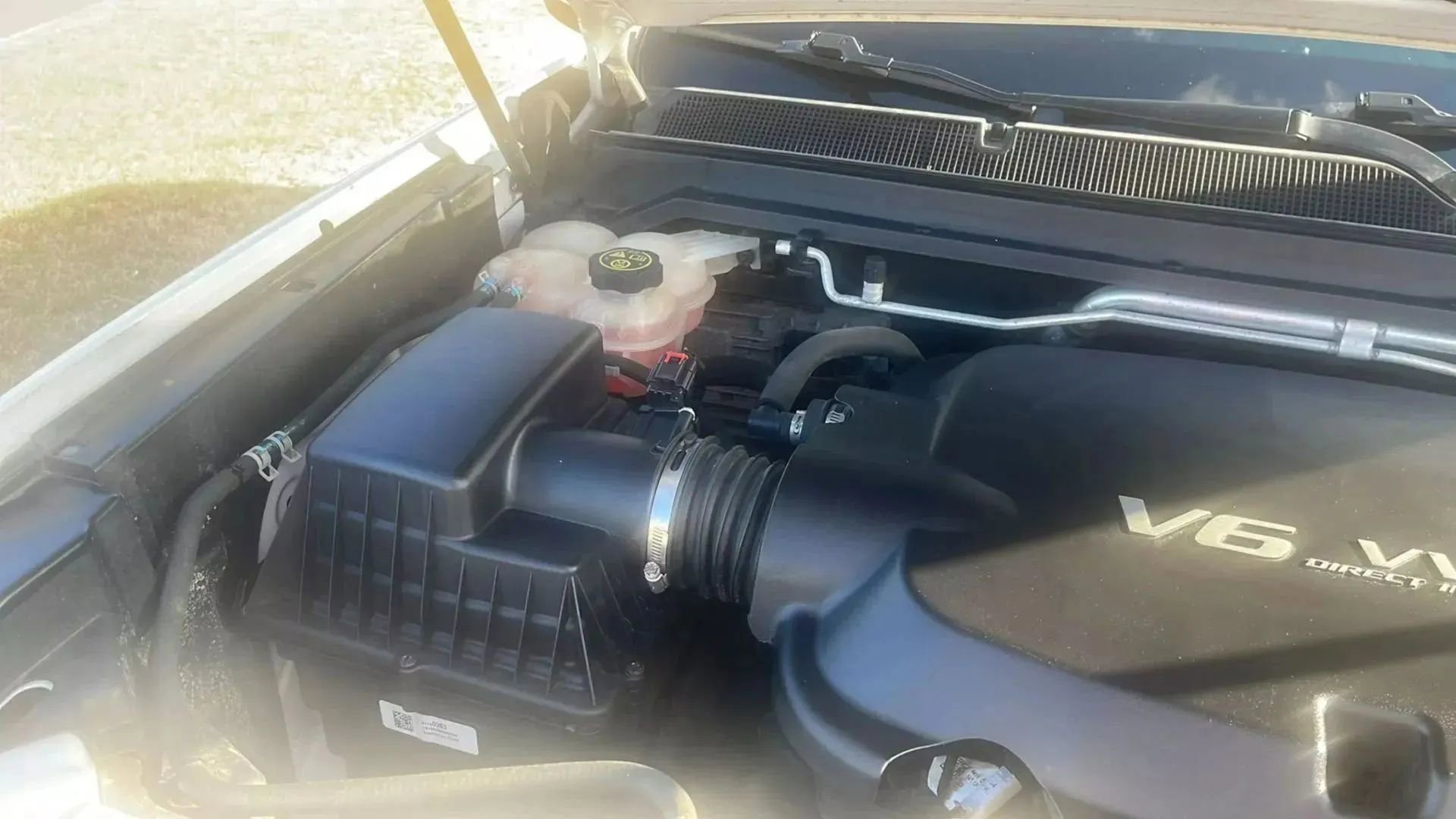 Used 2018 Chevrolet Colorado ZR2 image 22