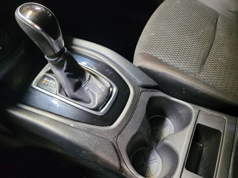 Used 2022 Nissan Rogue Sport S FWD image 26
