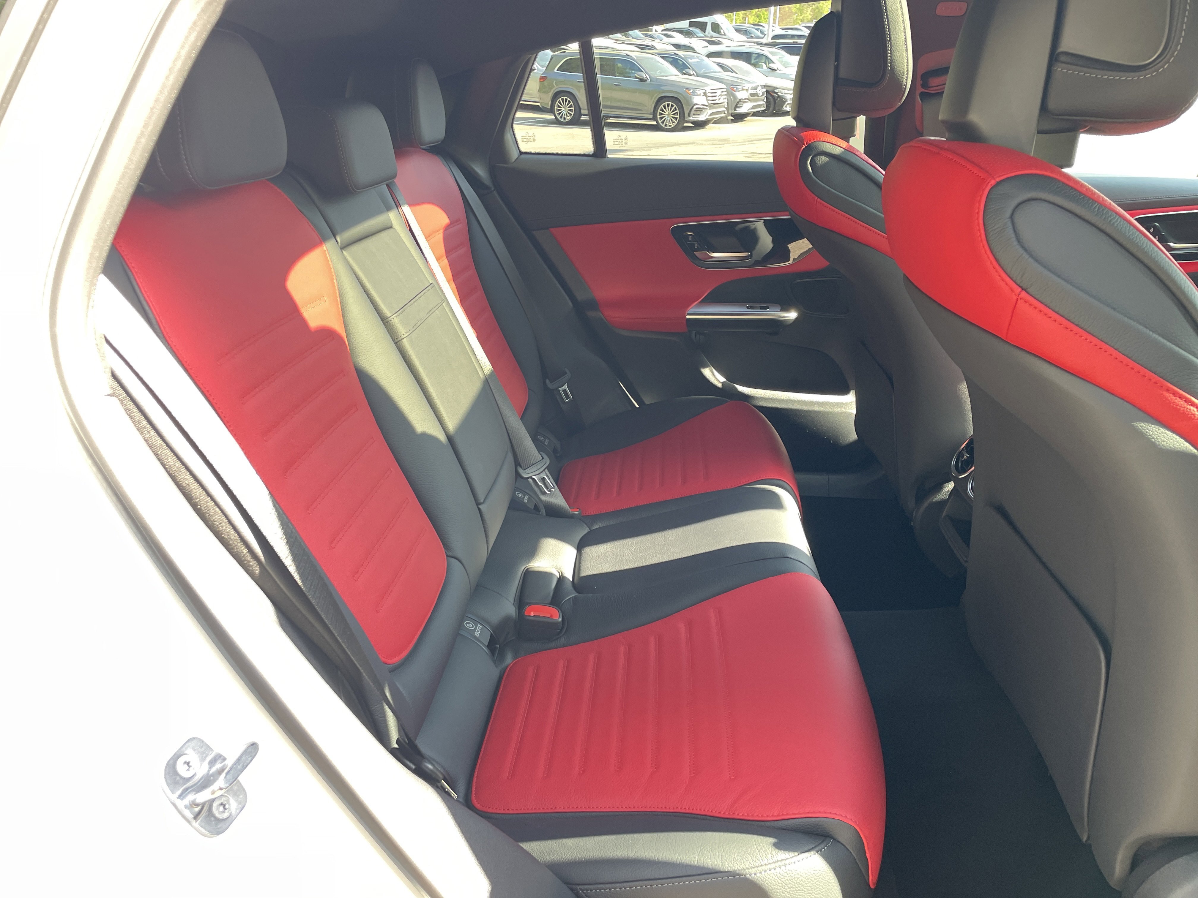 New 2026 Mercedes-Benz GLC 300 4MATIC image 40