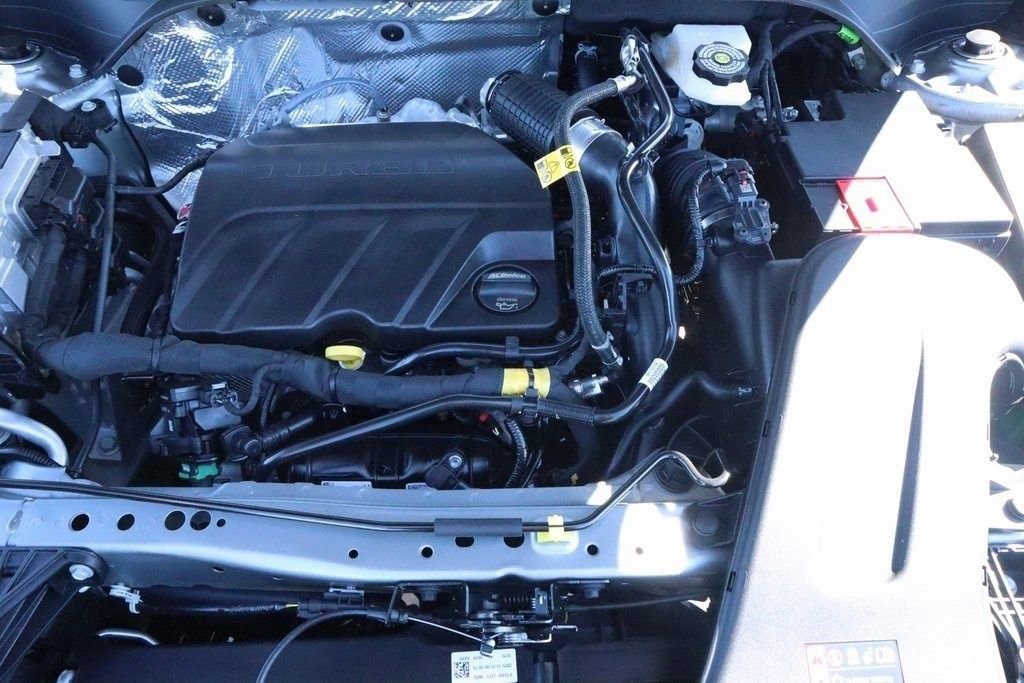 New 2026 Chevrolet Trax RS w/ Sunroof Package image 19