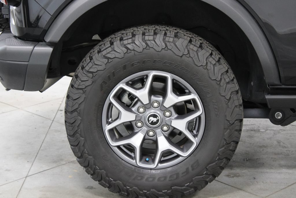Used 2024 Ford Bronco Badlands AWD/4WD image 13