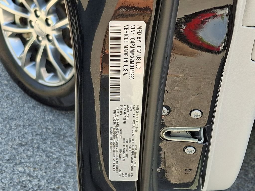 Used 2021 Jeep Cherokee Latitude Lux w/ Comfort/Convenience Group AWD/4WD image 26