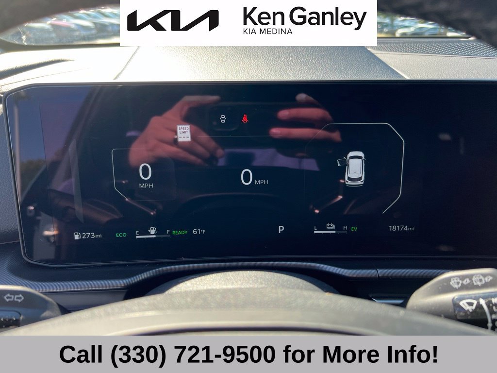 Certified 2026 Kia Sportage SX Prestige AWD/4WD image 31