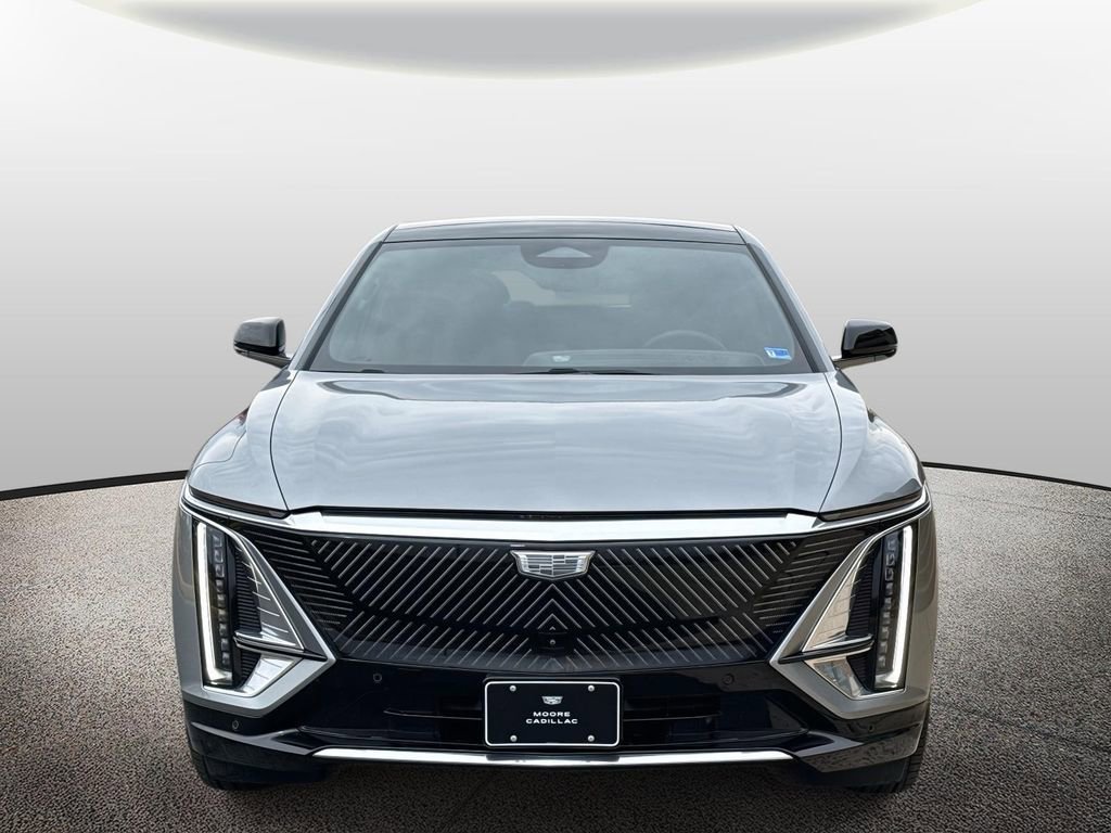 Certified 2024 Cadillac Lyriq Luxury w/ LPO, Floor Liner Package image 8