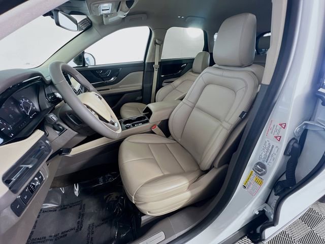 Used 2022 Lincoln Corsair FWD image 10