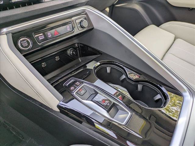 Used 2025 Audi Q5 Premium Plus AWD/4WD image 12