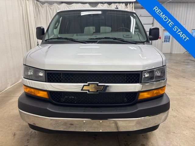 Used 2025 Chevrolet Express 2500 LT w/ LT Preferred Equipment Group RWD image 9