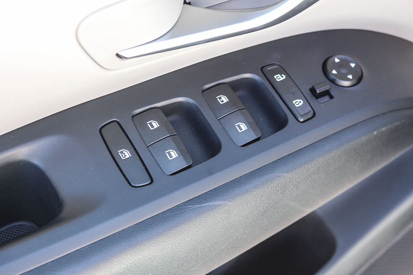 Certified 2023 Hyundai Tucson SE image 27