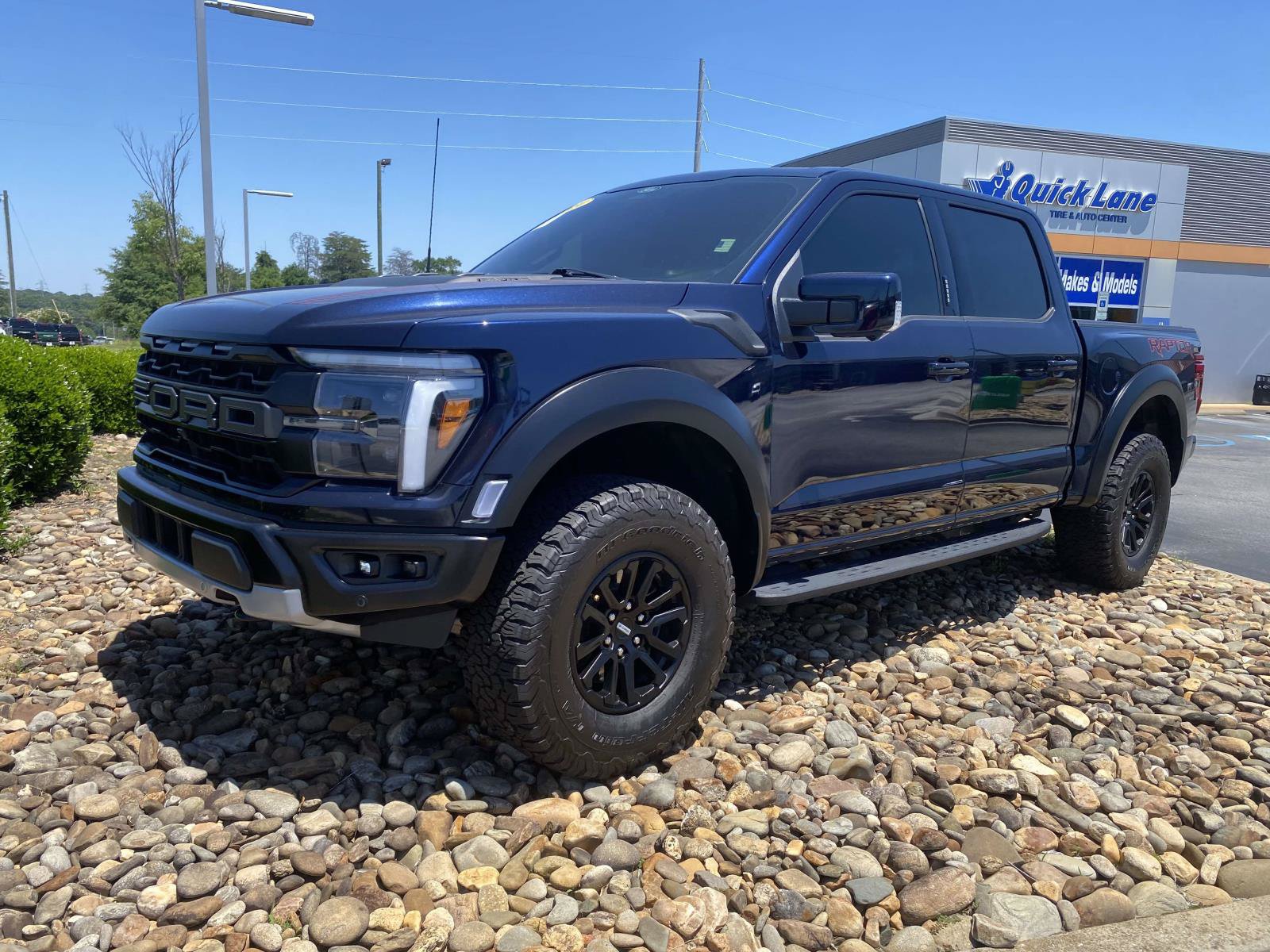 Certified 2024 Ford F150 Raptor AWD/4WD image 3
