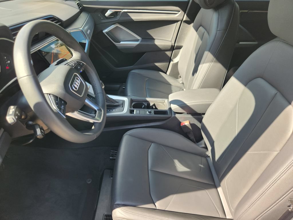 Certified 2024 Audi Q3 2.0T Premium Plus AWD/4WD image 17