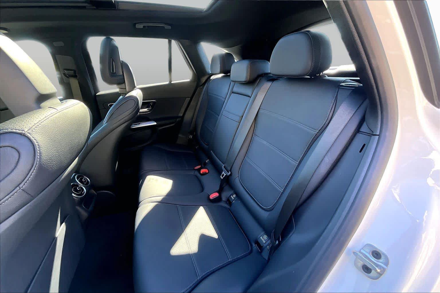 Certified 2026 Mercedes-Benz GLC 300 4MATIC image 21