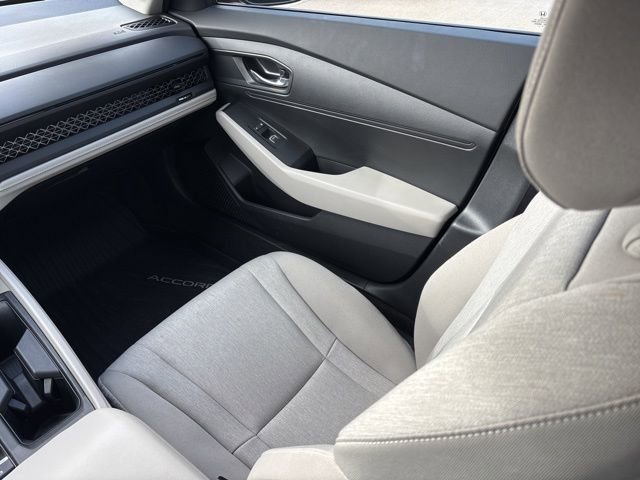 Used 2025 Honda Accord LX image 15