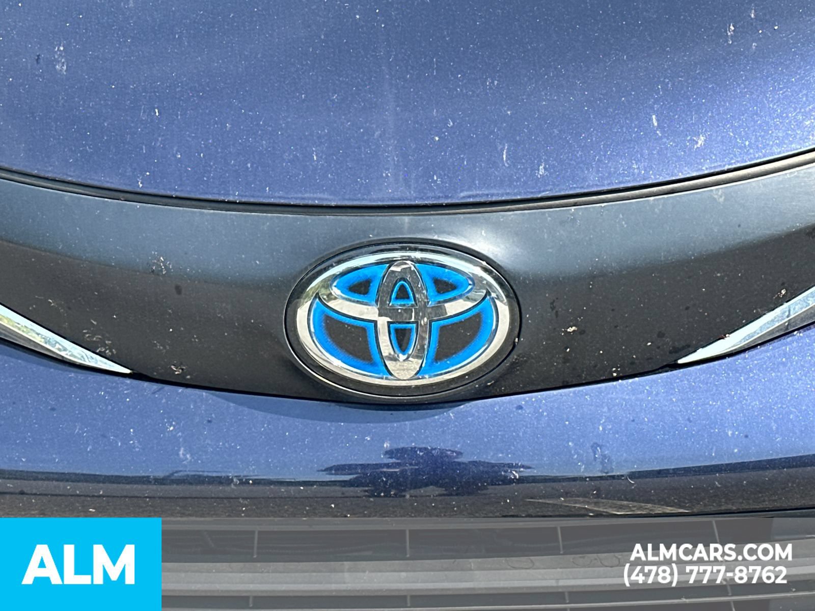 Used 2025 Toyota Sienna XLE FWD image 5