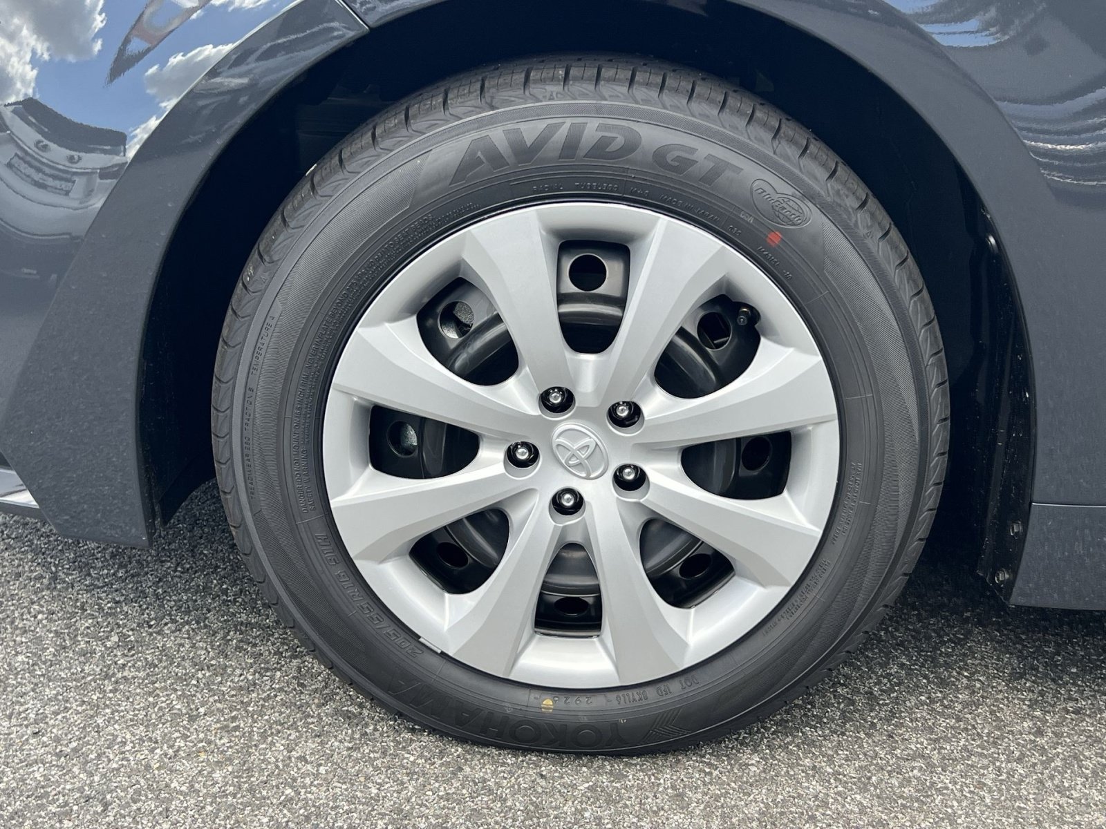 New 2027 Toyota Corolla LE FWD image 5