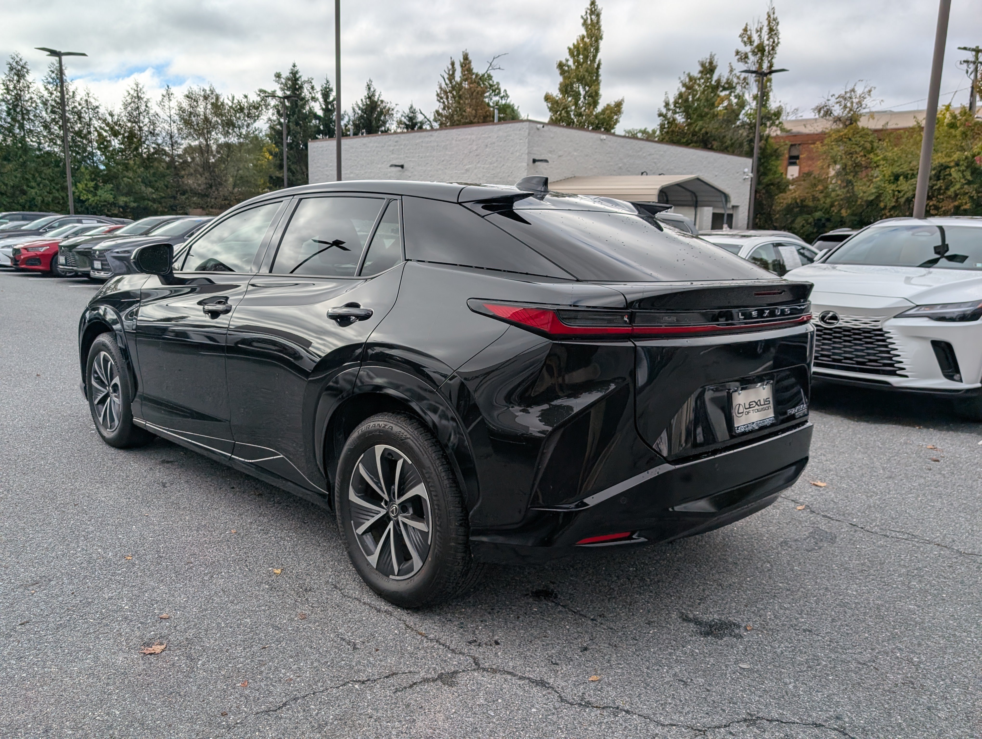 Certified 2023 Lexus RZ 450e Premium w/ Accessory Package (2T) AWD/4WD image 5