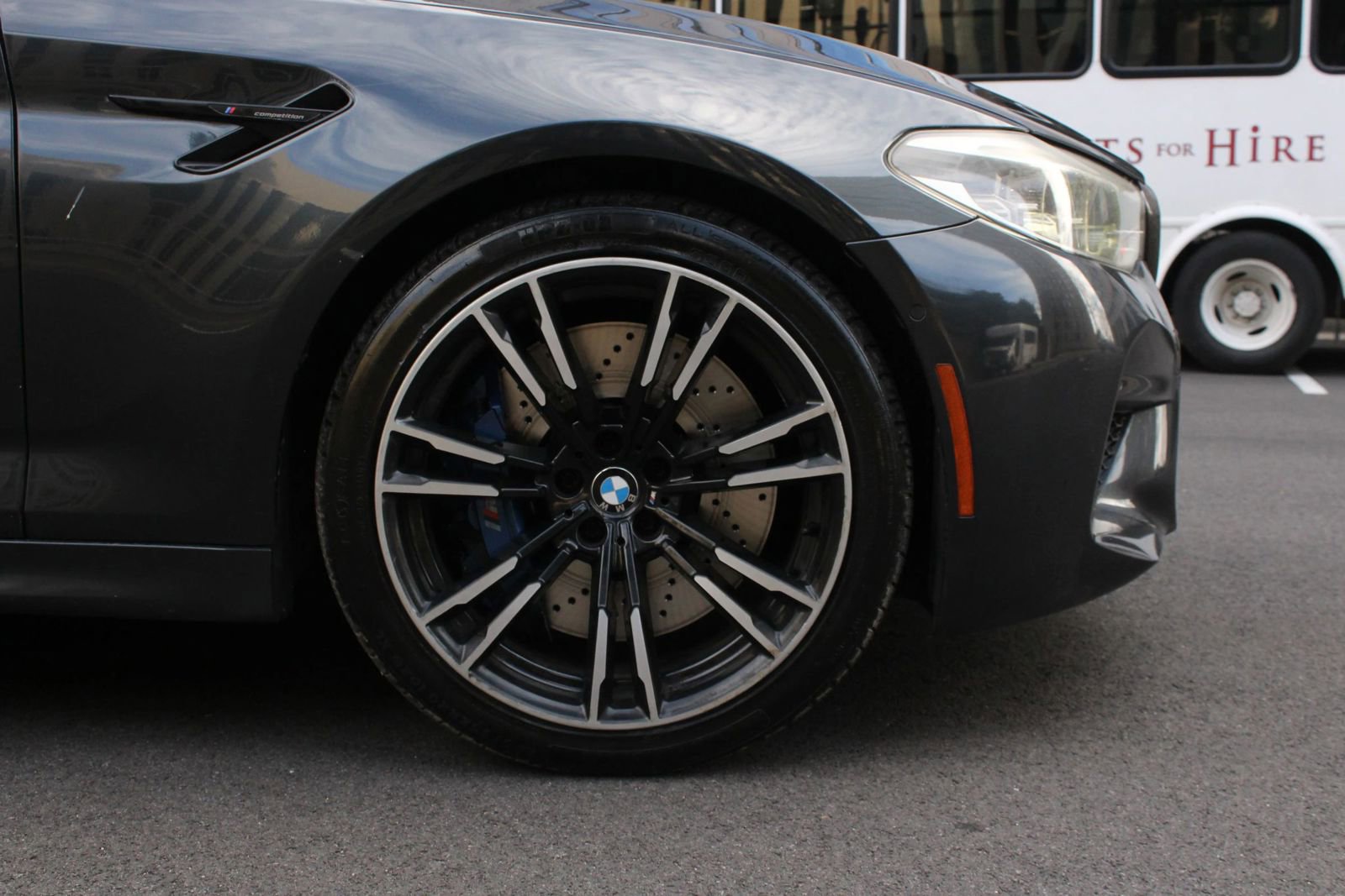 Used 2018 BMW M5 w/ Executive Package AWD/4WD image 3