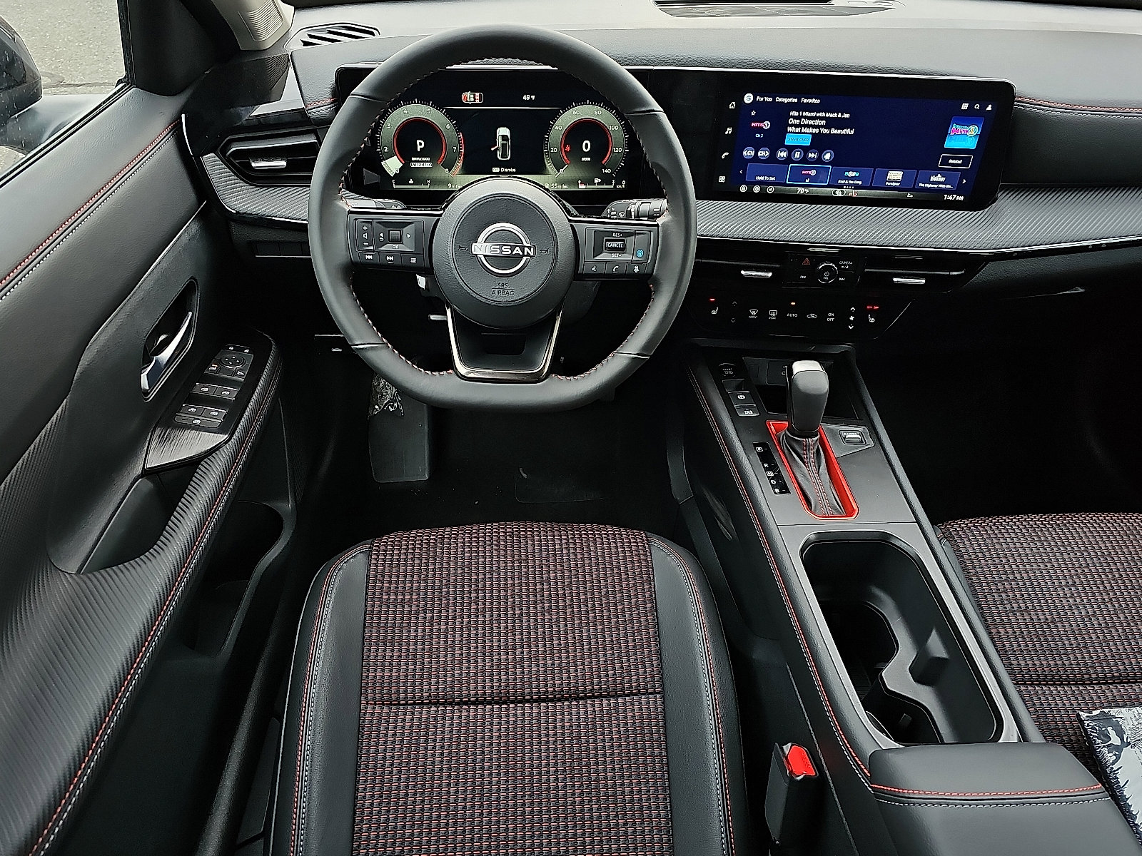 New 2026 Nissan Kicks SR w/ Cold Weather Package image 7