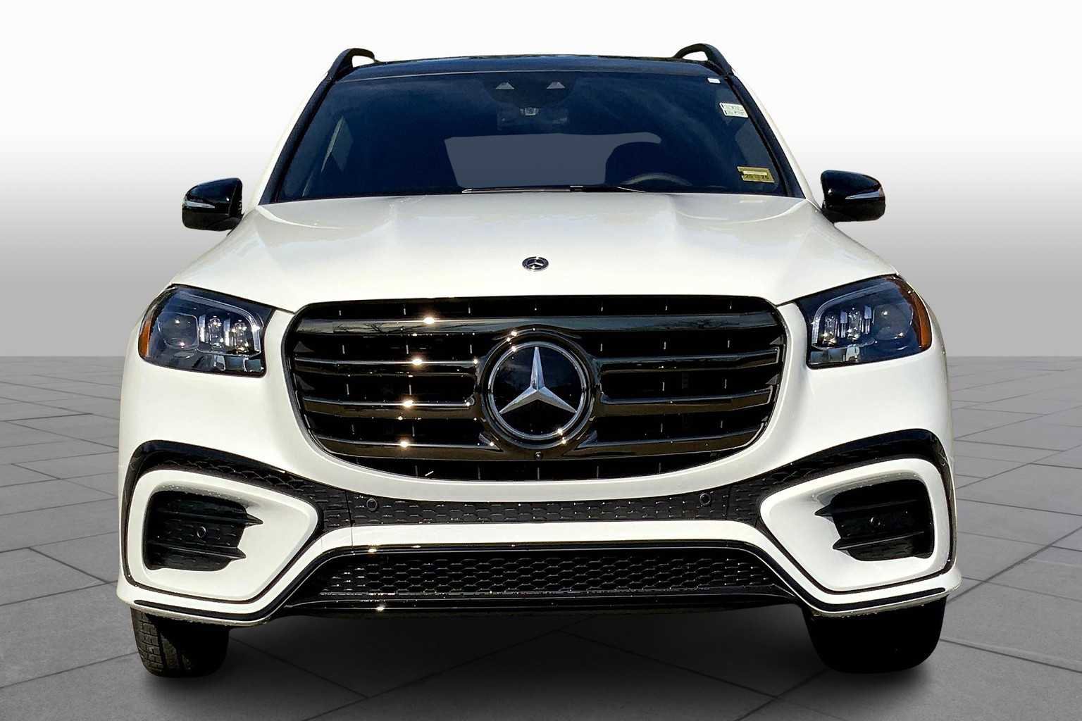 New 2026 Mercedes-Benz GLS 450 4MATIC image 3