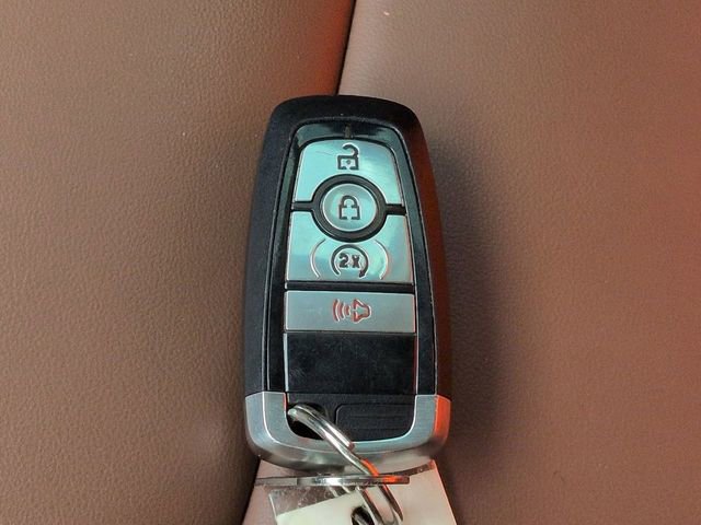 Certified 2022 Ford Maverick Lariat w/ Lariat Luxury Package FWD image 28