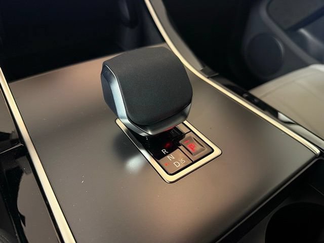 Certified 2026 Land Rover Range Rover Evoque S AWD/4WD image 19