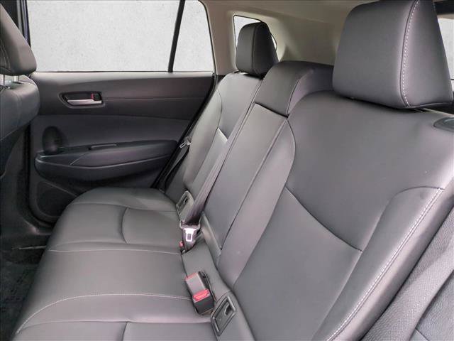 Used 2025 Toyota Corolla Cross XLE AWD/4WD image 17