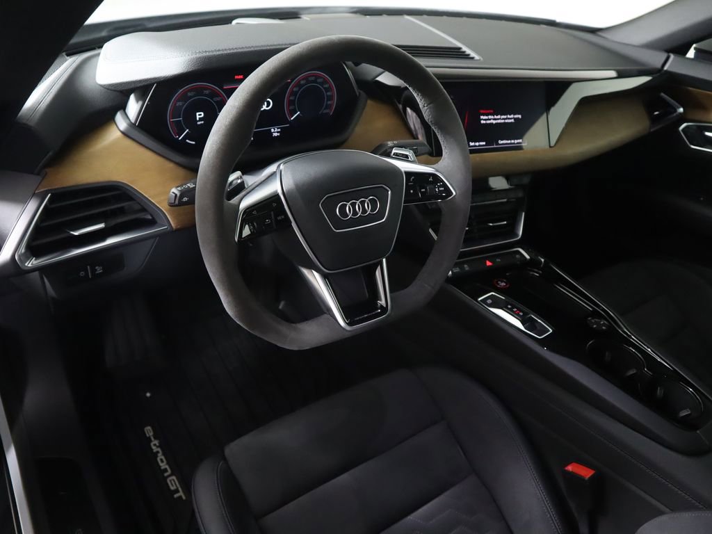 Certified 2023 Audi e-tron GT Premium Plus image 9