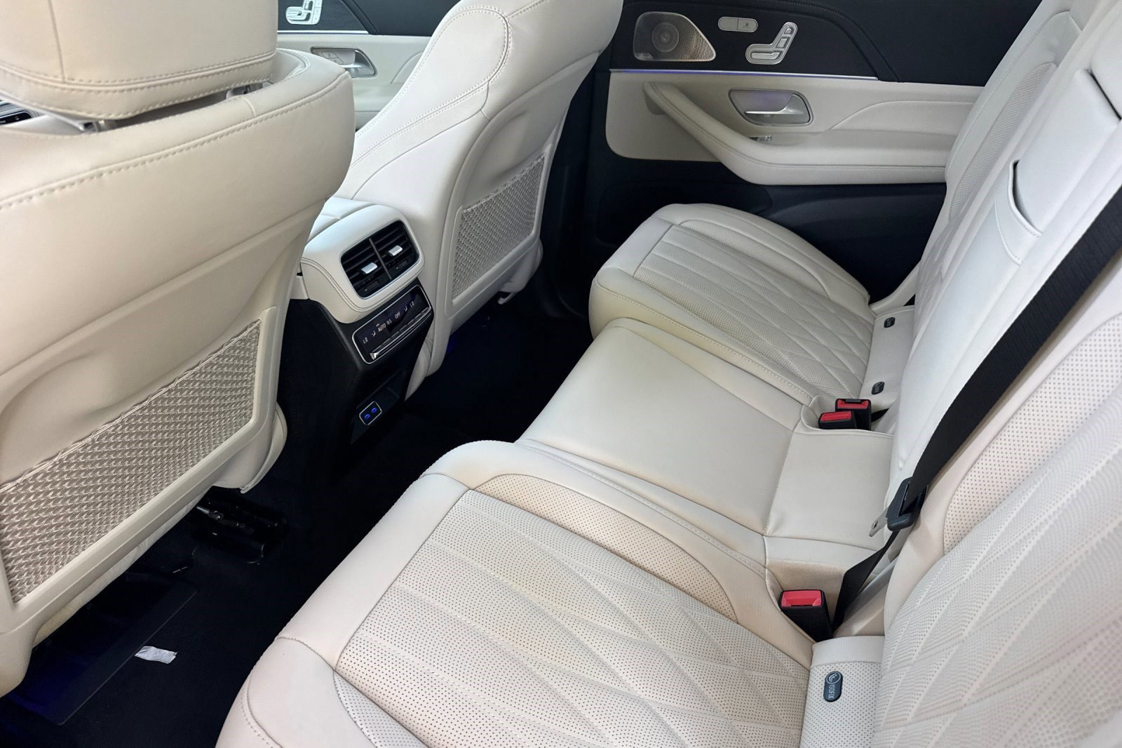 New 2026 Mercedes-Benz GLS 63 AMG 4MATIC image 22