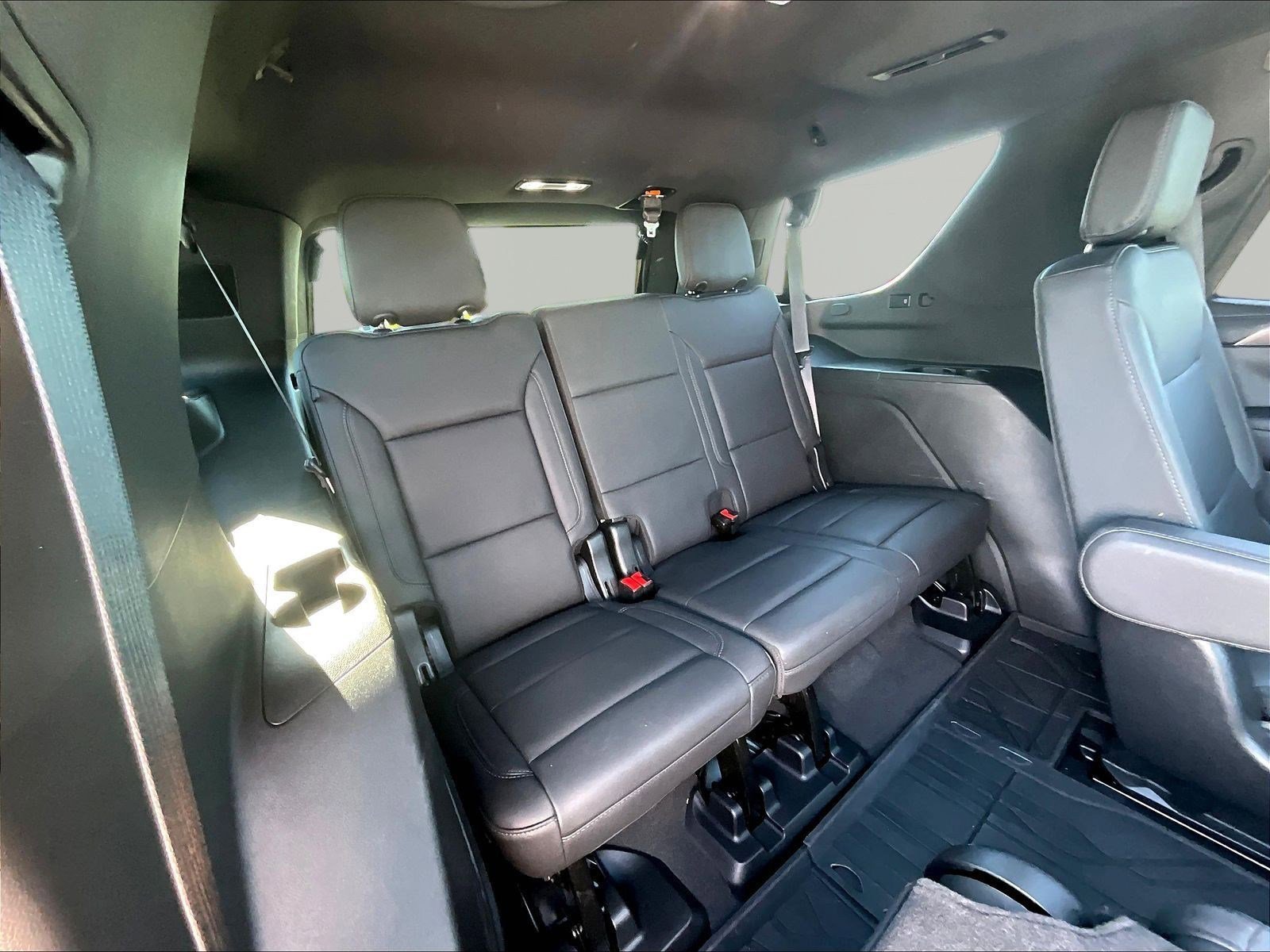 Used 2023 Chevrolet Tahoe Z71 w/ Off-Road Capability Package AWD/4WD image 26