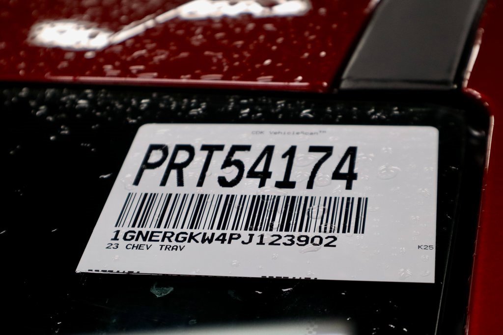 Used 2023 Chevrolet Traverse LT image 36