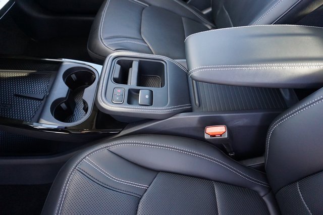 Used 2025 Ford Mustang Mach-E Premium image 25