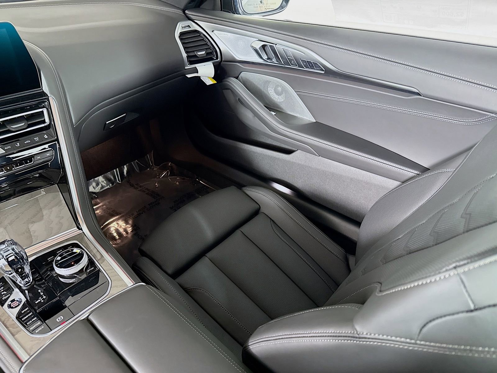 New 2026 BMW 840i Coupe RWD image 24