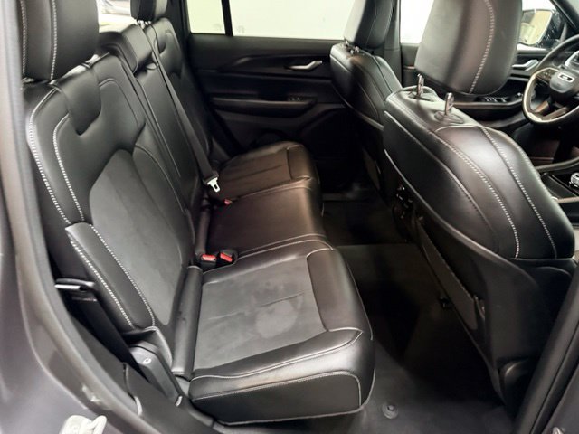 Certified 2024 Jeep Grand Cherokee Altitude AWD/4WD image 41